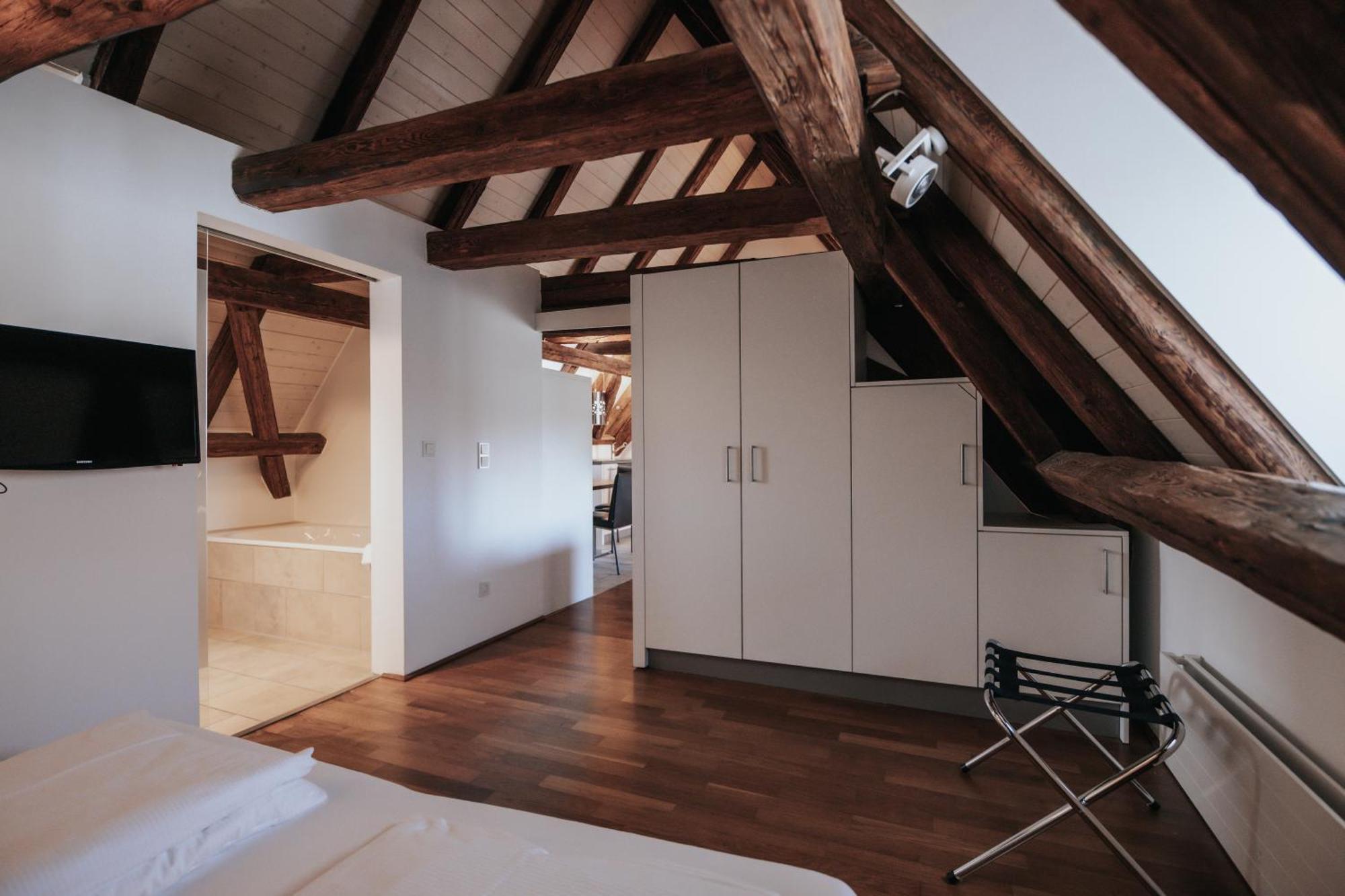 Design Hotel & Restaurant Loewen Ulm Exteriér fotografie